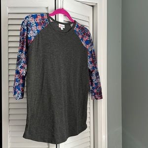 LulaRoe 3/4 shirt (M)